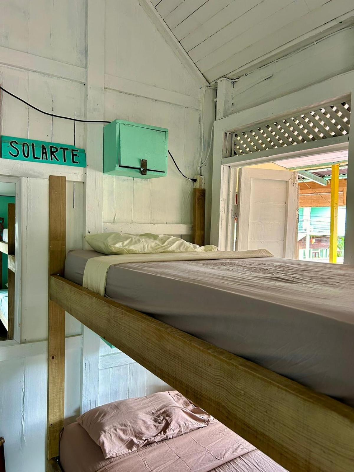The Bocas Corner Hostel Bocas Town Bagian luar foto